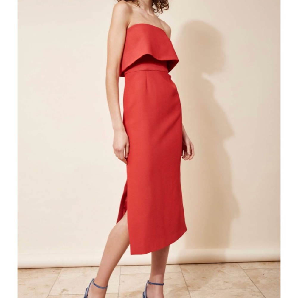 Size M - C/MEO infinite ruffle strapless dress